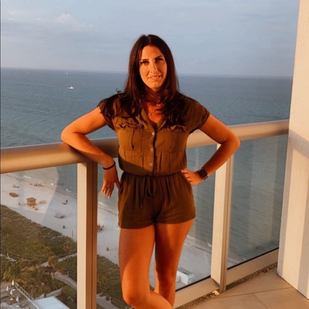 OLD NAVY | EUC olive safari romper XS